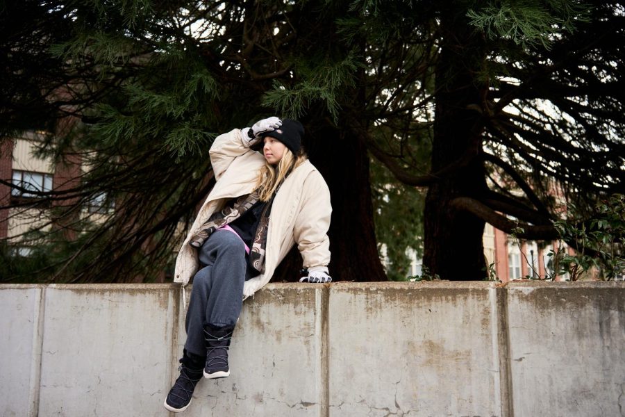 Anna+Yeates+poses+in+thick+clothing+layers+to+stay+warm+in+Corvallis+on+Feb.+7.+It%E2%80%99s+important+to+dress+warm+during+the+winter+months+in+Corvallis+with+the+cold+temperatures+and+icy+roads.+