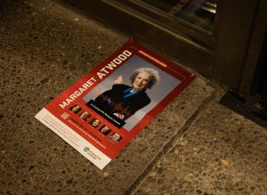 A preview flyer of the Margaret Atwood lecture lies at the entrance of LaSells Stewart Center after the
event was cancelled due to “unforeseen circumstances” on Nov.19 in Corvallis, OR.